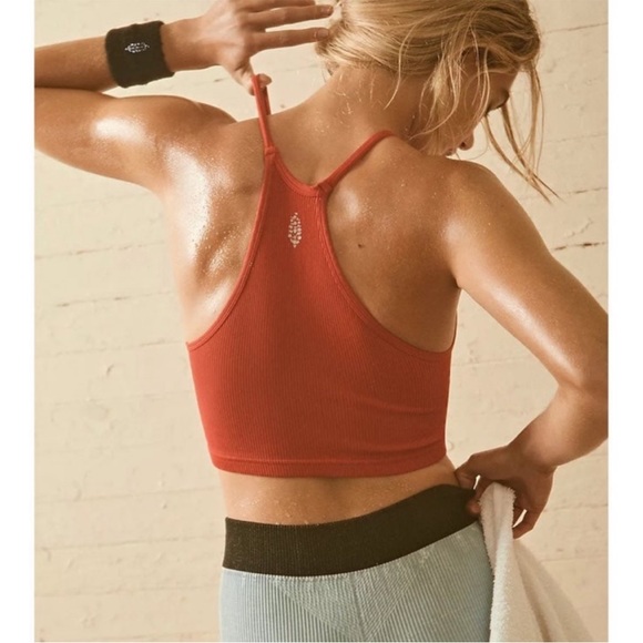 FP Movement happiness runs crop tank - Picture 1 of 4